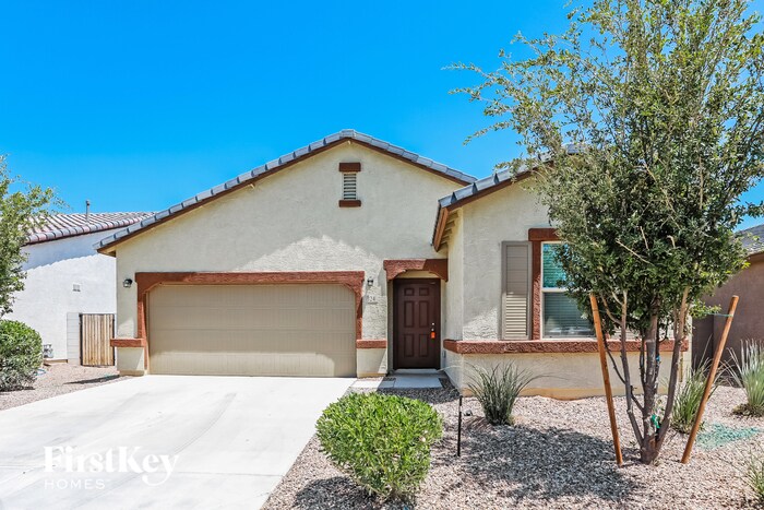 Foto principal - 324 W Powell Dr