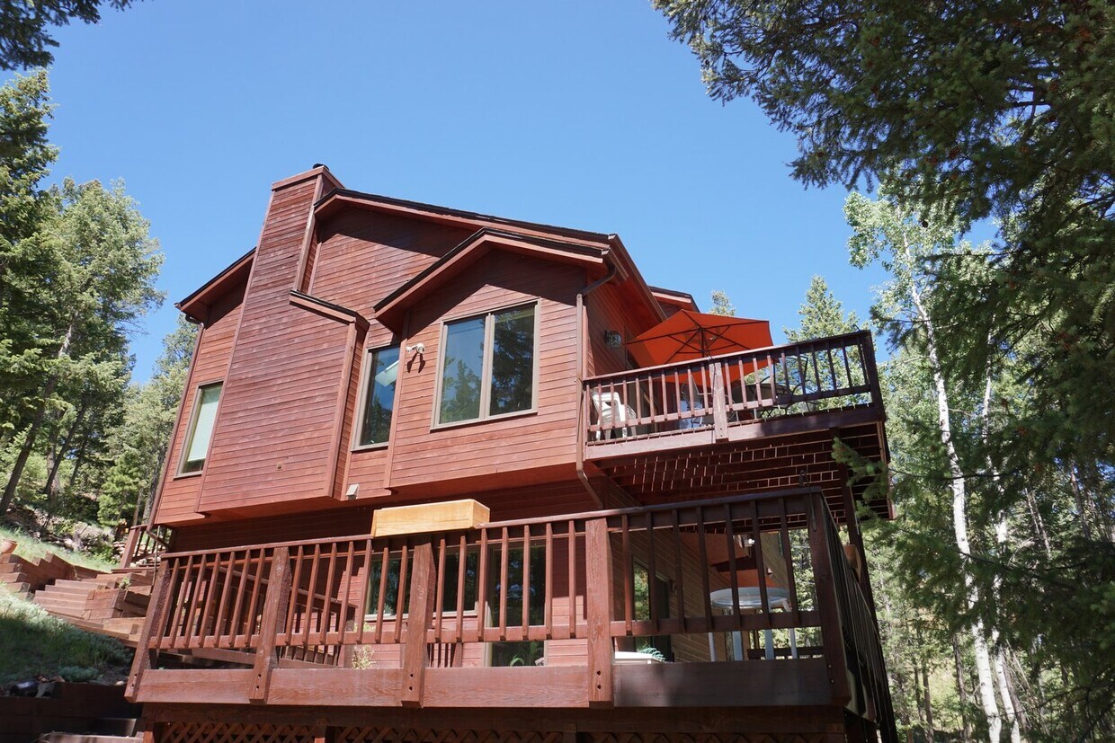 28232 Bonanza Dr, Evergreen, CO 80439 Room for Rent in Evergreen, CO