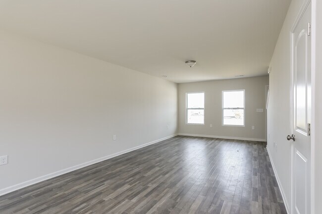 Building Photo - 1101 Hope Farm Dr, Tarboro, NC