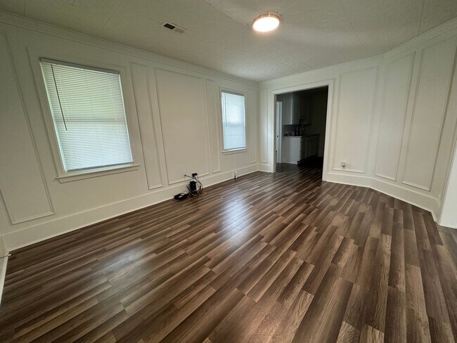 Foto del edificio - 1814 Newark Ave