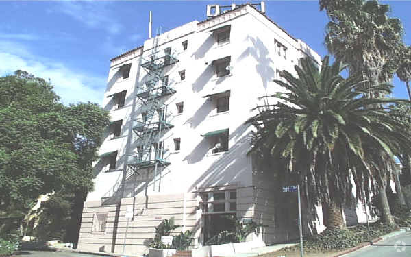 Foto del edificio - The Ojai Apartments