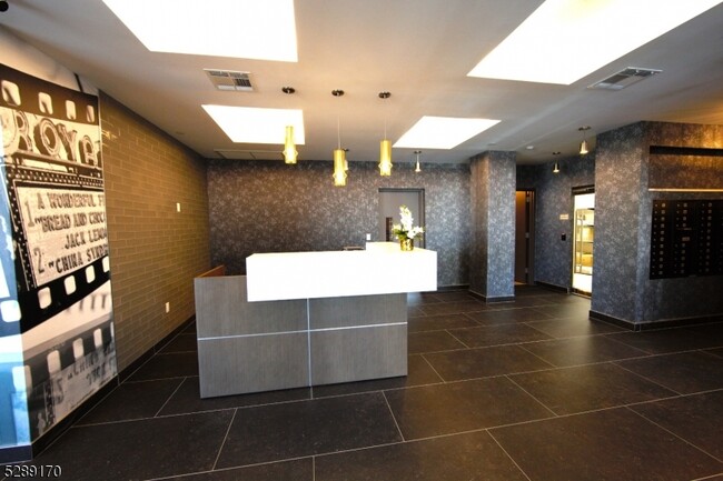 Foto del edificio - 10 Ward St