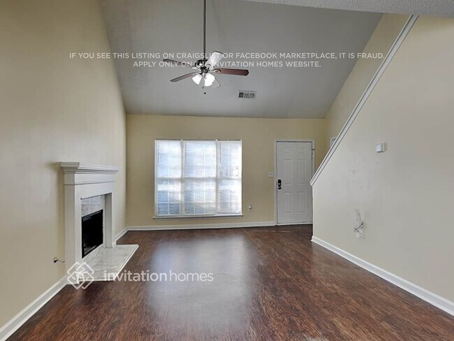 Building Photo - 204 Tulane Dr