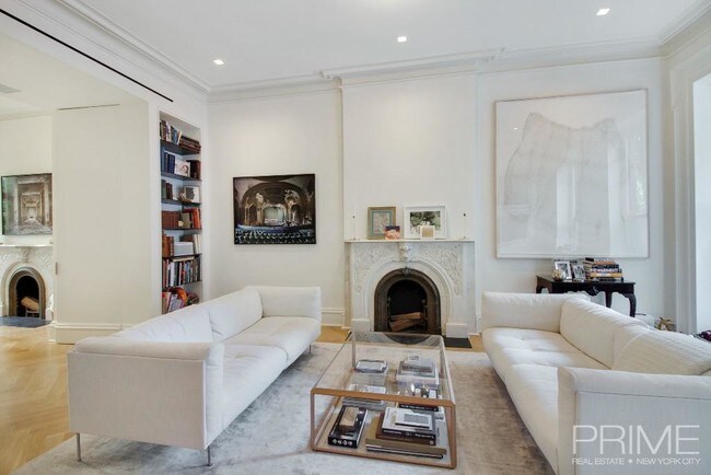 Foto del edificio - 132 Fort Greene Pl