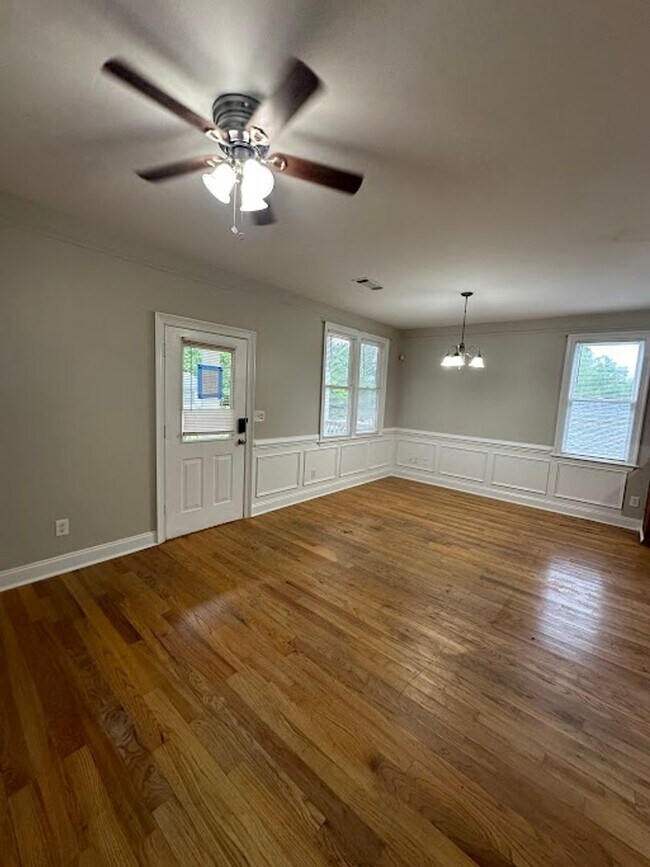 Foto del edificio - 2294 Sisk St NW
