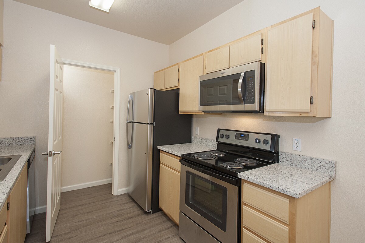 Piedra caliza 100 metros cuadrados/1.077 pies cuadrados - Stoneridge