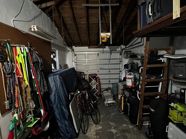 Foto del edificio - 5758 SW 27th St