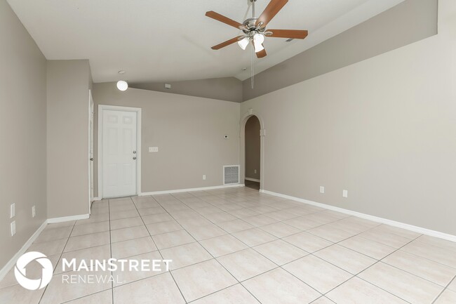 Building Photo - 8757 Claiborne Ct