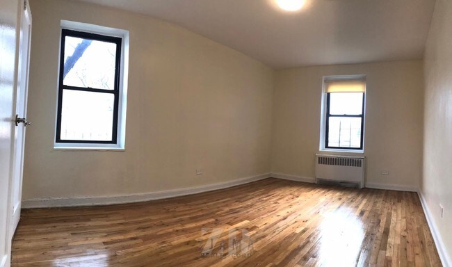 Foto del edificio - 117 E 86th St
