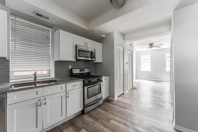 Foto del edificio - 2652 W 21st St