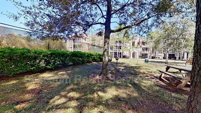 Foto del edificio - 8550 Touchton Rd