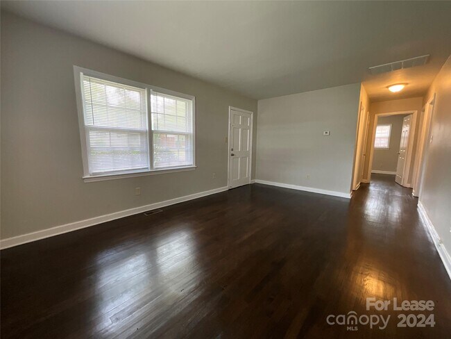 Foto del edificio - 4927 Morgan St