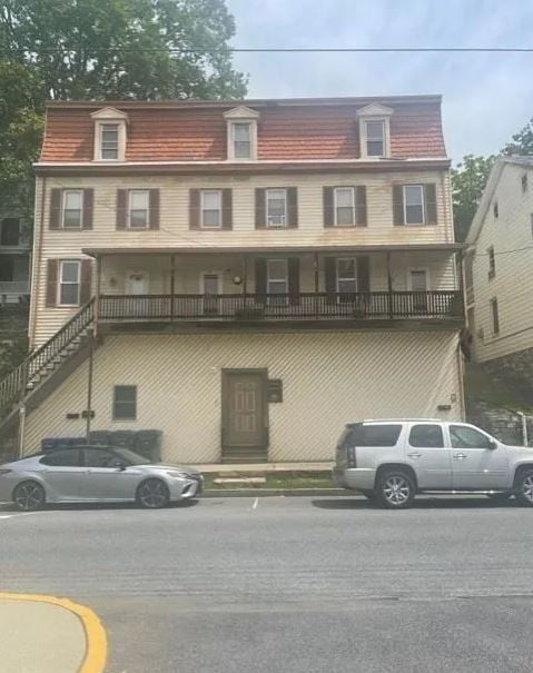 Primary Photo - 15 S 2nd St