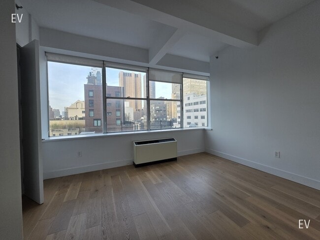 Building Photo - 50 Murray-ev1402