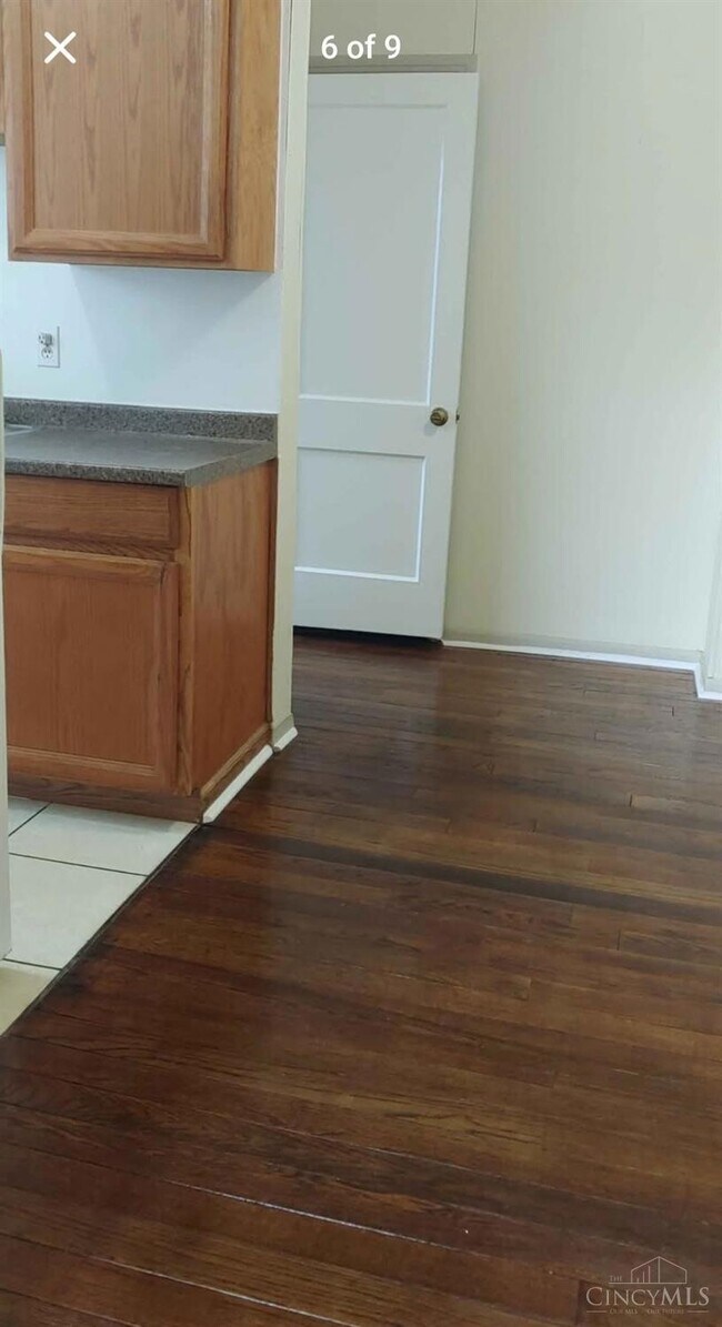 Foto del edificio - 4036 Homelawn Ave