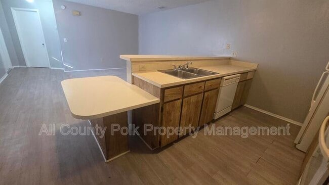 Building Photo - 2118 Brandy Pl