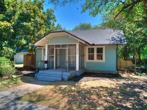Building Photo - 316 N University Blvd