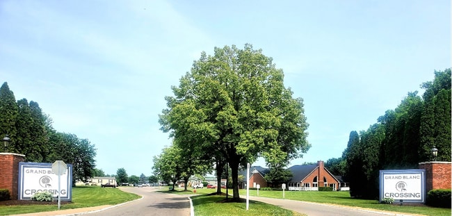 Foto del edificio - 418 Saddle Dr