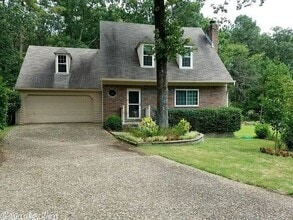 Building Photo - 2521 Echo Valley Dr