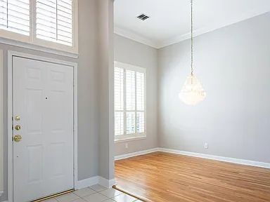 Foto del edificio - Beautiful 4 bedroom 3 bath home in a quiet...