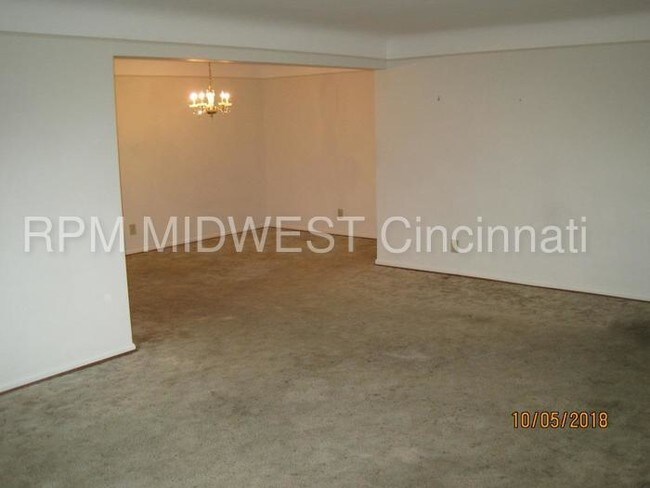 Foto del edificio - 55 and Over Housing-GREAT LOCATION!