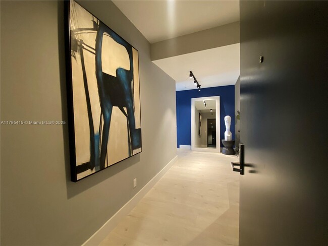 Foto del edificio - 888 Biscayne Blvd