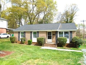 Building Photo - 1014 Penrose Ln