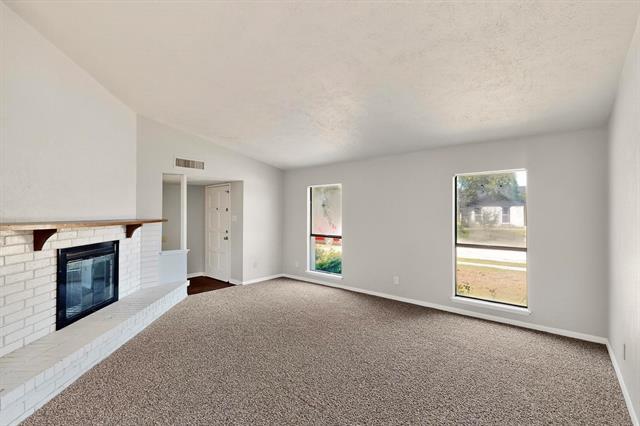 Building Photo - 752 Cambridge Dr