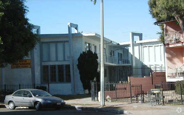 Primary Photo - 10119 England Ave