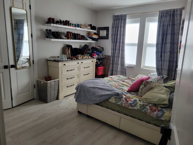 Foto del edificio - 839 Kennedy St NW