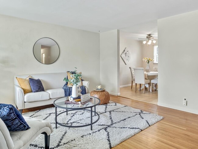 Foto del edificio - 3 Bedroom Single Family Home in Edwardsville