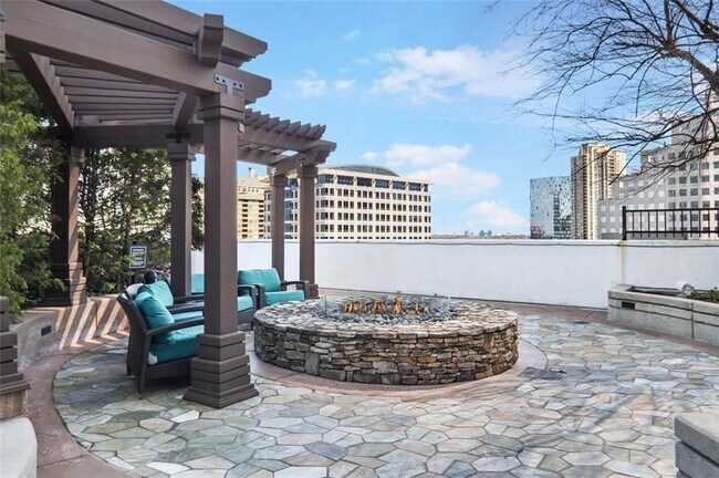 Foto del edificio - 3324 Peachtree Rd