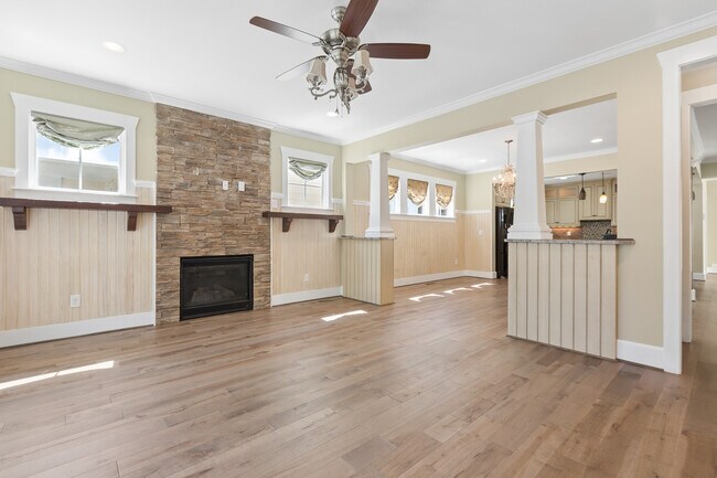 Foto del edificio - 2604 E Pembroke Ave