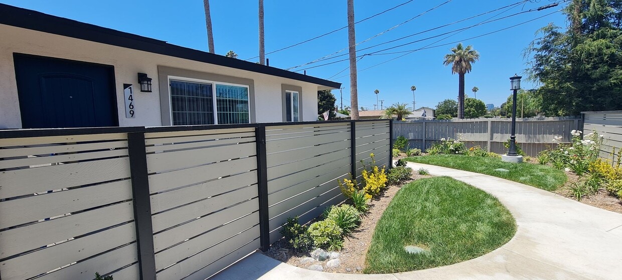 Primary Photo - Remodeled 1 Bedroom Unit in Orange