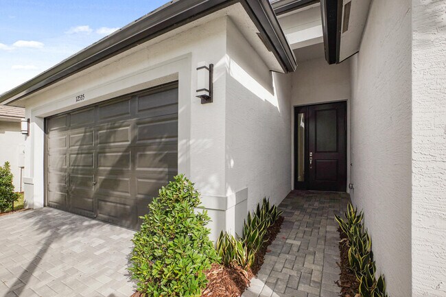 Foto del edificio - 12535 SW Blue Mangrove Pkwy