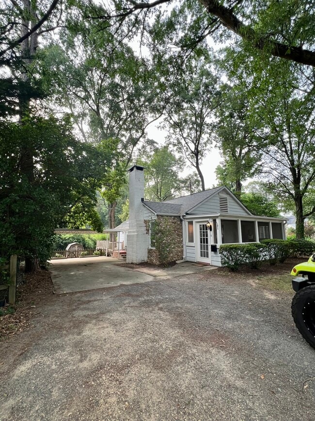 Driveway and Carport - 726 Hartford Ave