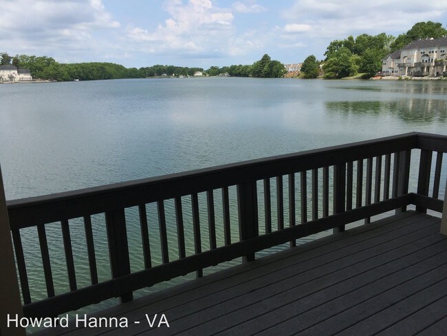 Foto del edificio - 3 br, 2 bath House - 5308 Summer Crescent