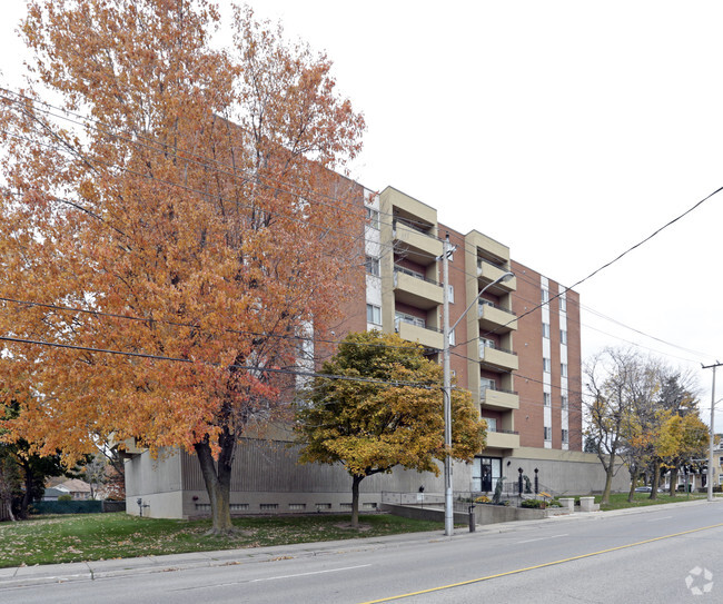 Building Photo - Princess Apartments