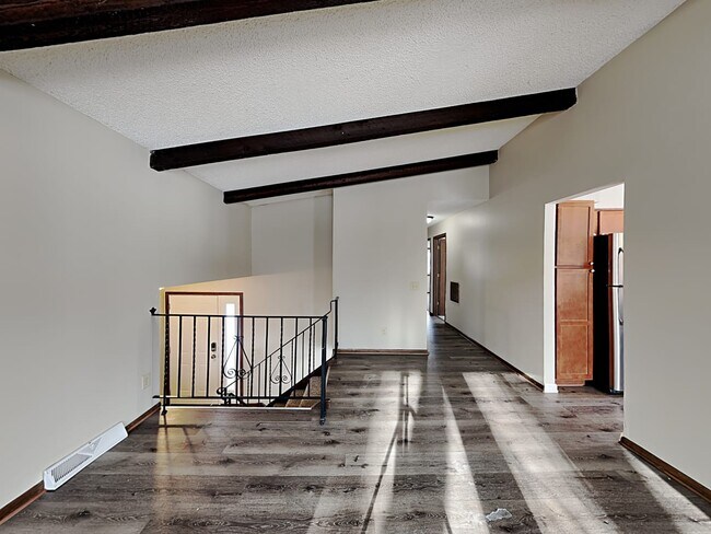 Foto del edificio - 8201 Kentucky Ave N