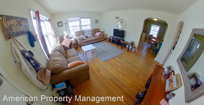 Building Photo - 6 br, 2 bath House - 1200 N Manhattan Ave