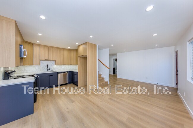 Foto del edificio - 7510 Etiwanda Ave