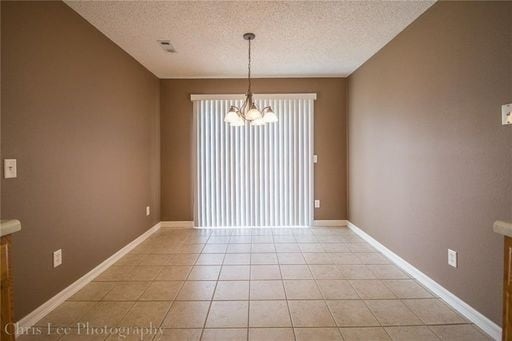 Building Photo - 1028 S Eastview Dr