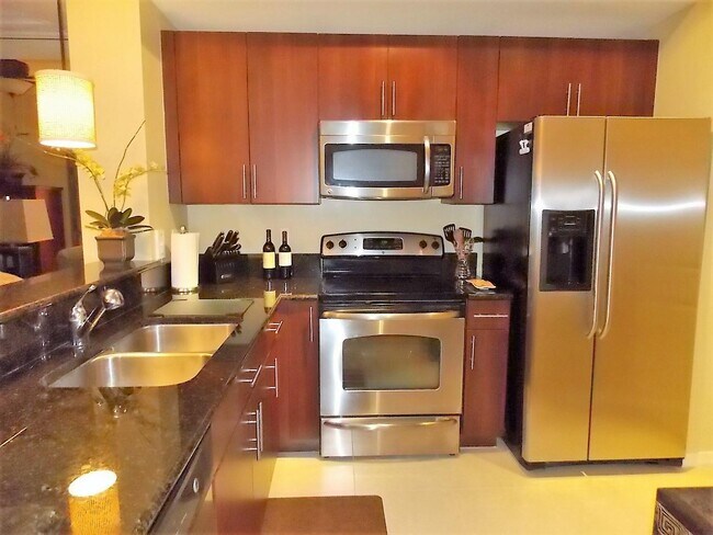 Building Photo - 4801 PGA Boulevard