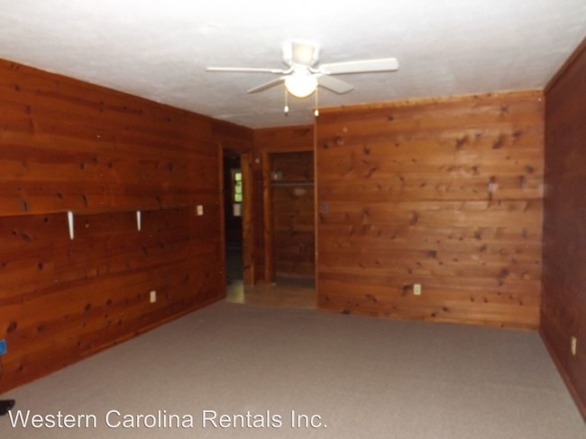 Building Photo - 130 Remington Dr