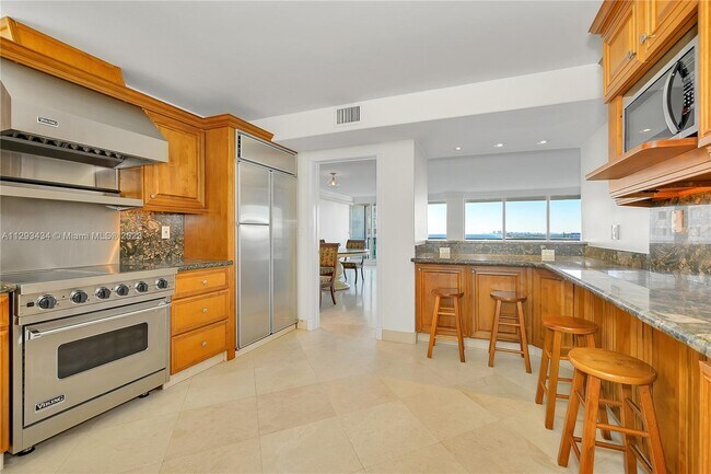 2100 S Ocean Ln Unit 1808 photo'