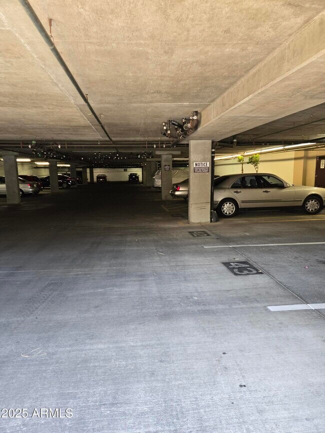 Foto del edificio - 5104 N 32nd St