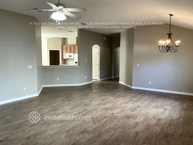 Foto del edificio - 3675 Blue Wing Ct