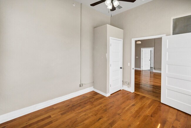 Foto del edificio - VINTAGE VAULT