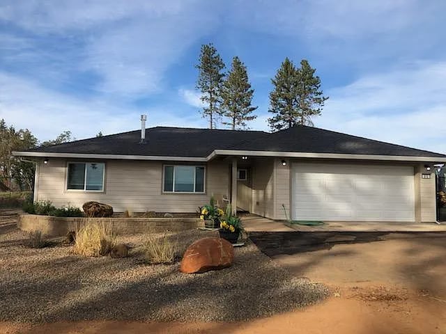 Building Photo - 819 Regnier Ln