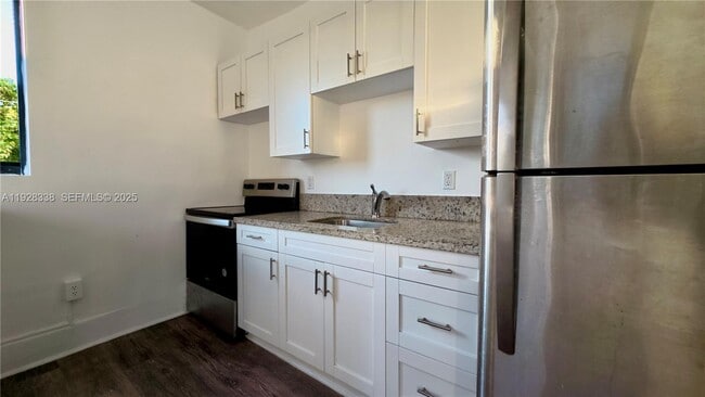 Foto del edificio - 337 SW 5th Ave